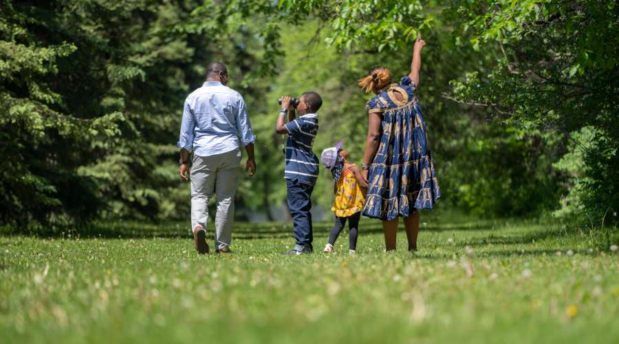 A Visitors’ Guide to Keeping the Park Clean and Green