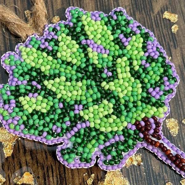 Enchanted Manitoba Maple Beading Workshop with Shannon Tara Kalić
