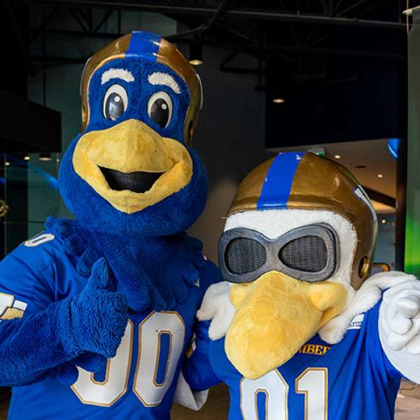 Blue Bombers Day at the Zoo